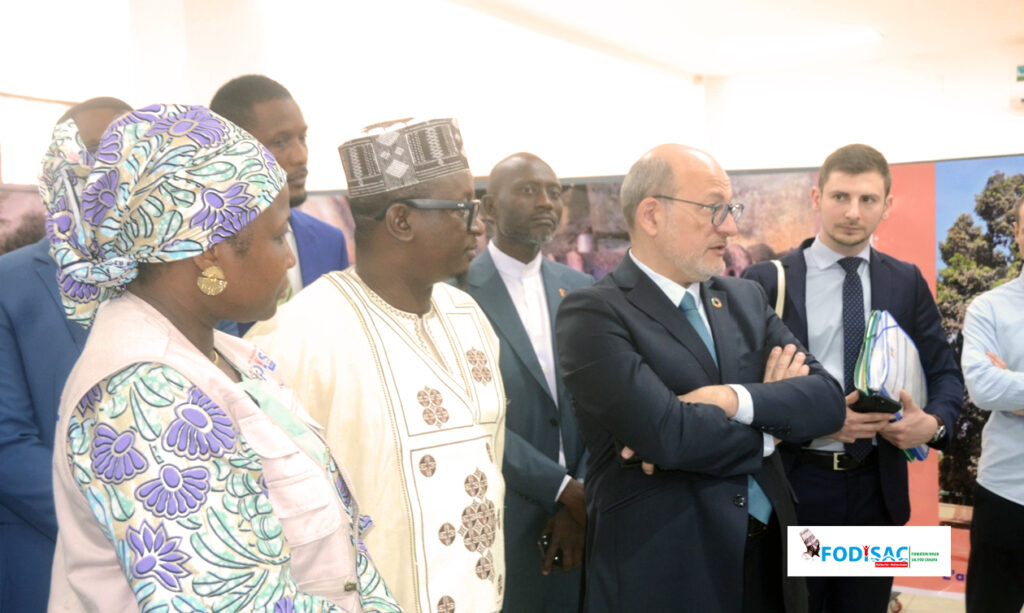 Cérémonie officielle au Musée National de Guinée